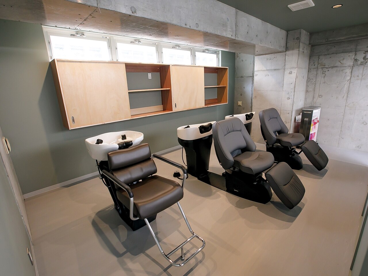 Rosso Hair&SPA 香椎宮前店_内観3